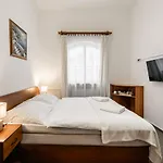 Vysehrad Pensjonat 3*