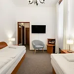Vysehrad 3*